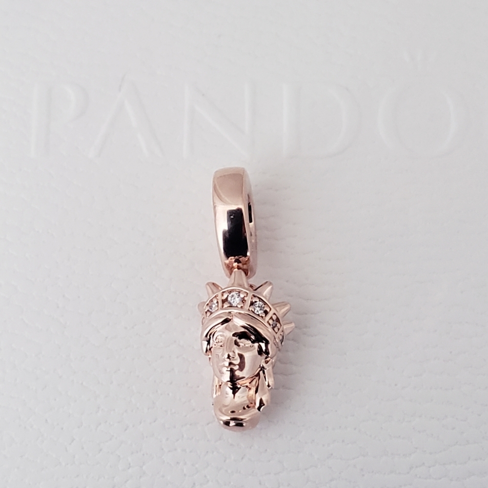 🗽 Authentic Pandora ROSE LIBERTY DANGLE CHARM - Picture 6 of 11